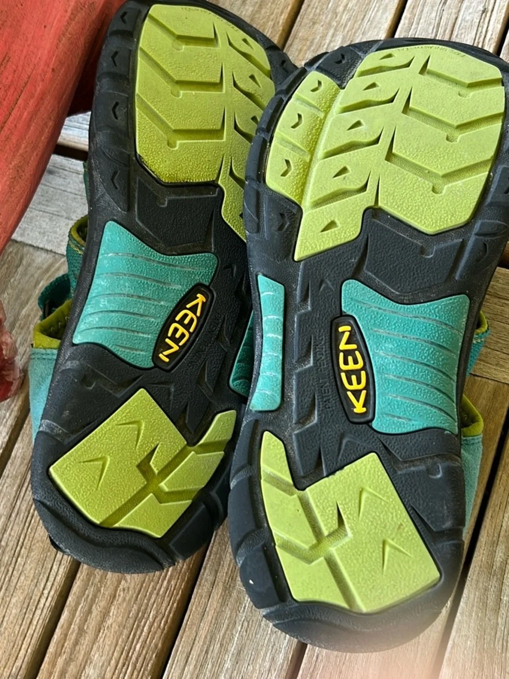 Keen Water Sport Sandals Closed Toes Waterproof ⭐️